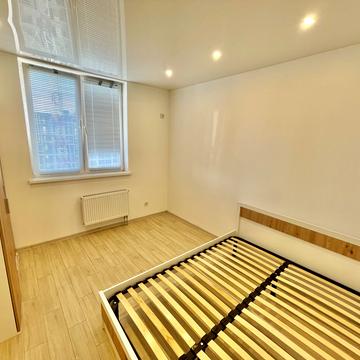 Юлії Здановської вул. (Ломоносова), 34-Б