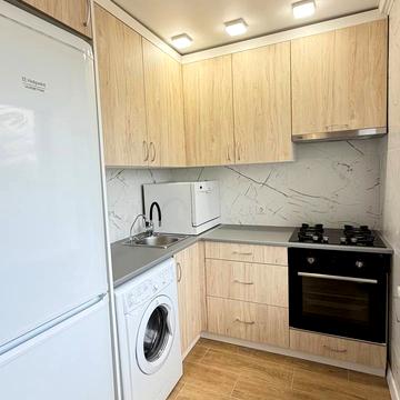 Верховної Ради бульв., 1-А