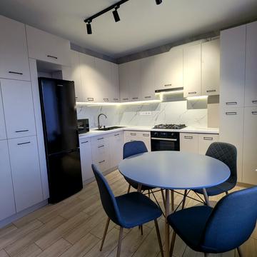 Юліана Пелеша вул., 5, к3