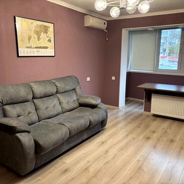 Припортова вул. (Героїв Сталінграда), 46