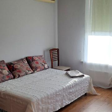 Богатирська вул., 6-А