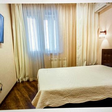 Володимира Івасюка просп. (Героїв Сталінграду), 2-Д