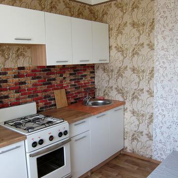 Юрія Кондратюка вул. (Комунарівська), 7