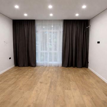 Софіївська вул., 1