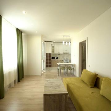 Карла Мікльоша вул., 25