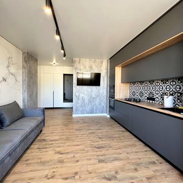 Трускавецька вул., (Будинок 7)