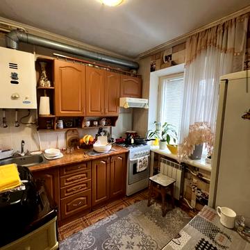 Добрий Шлях вул., 5