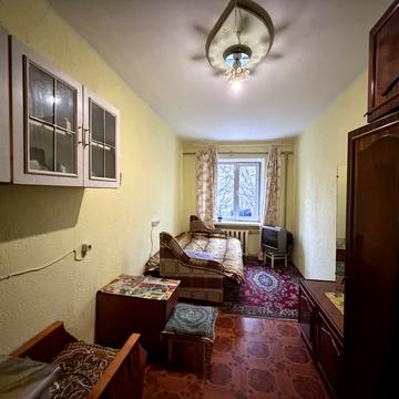 Академіка Філатова вул., 2