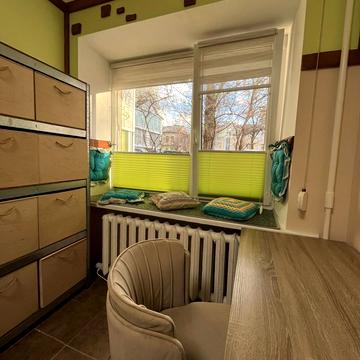 Олеся Гончара вул., 47/49