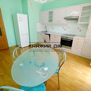 Голосіївська вул., 13-Б