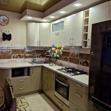 Соборна вул. (Петропавлівська), 10-Д/1