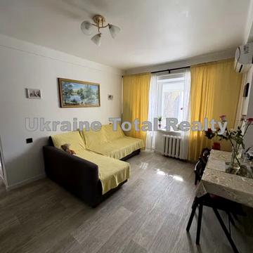 Каунаська вул., 6/1