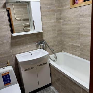 Степана Бандери просп., 47