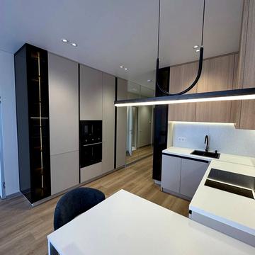 Всеволода Змієнка вул., 30