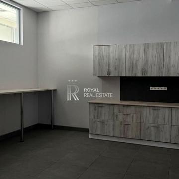 Соломянська вул., 11