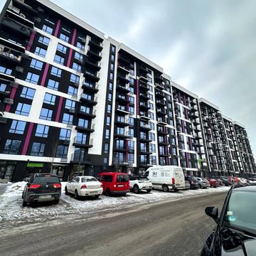 Флотська вул., 10-Б