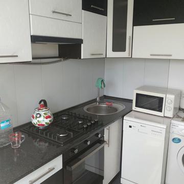 Корольова вул., 13