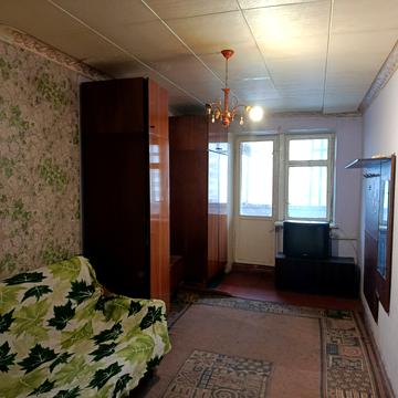 Гімназійна набережна вул. (Червоношкільна набережна), 26