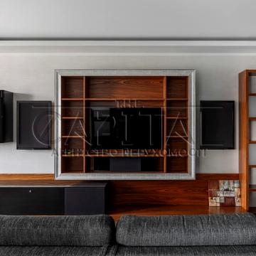 Голосіївська вул., 13