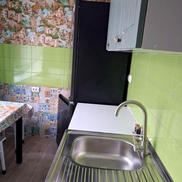 Академіка Вернадського бульв., 16