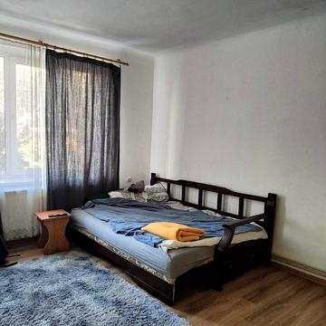 Білоцерківська вул., 1