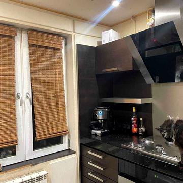 Ігоря Юхновського вул., 26