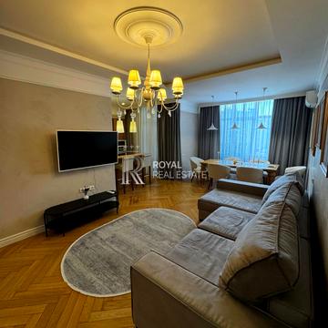 Андрія Верхогляда вул. (Михайла Драгомирова), 16