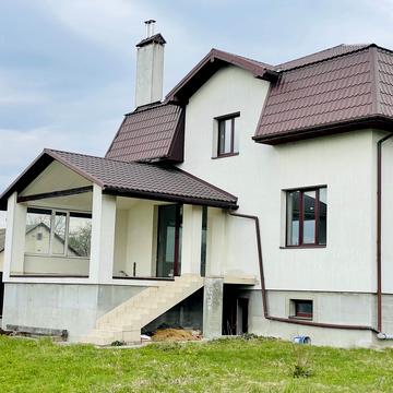 Володимира Великого вул., 25