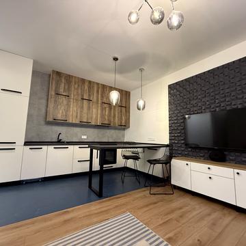 Саперне Поле вул., 3