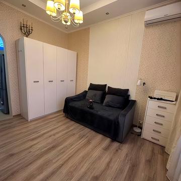 Павла Зеленого вул. (Коблевська), 20