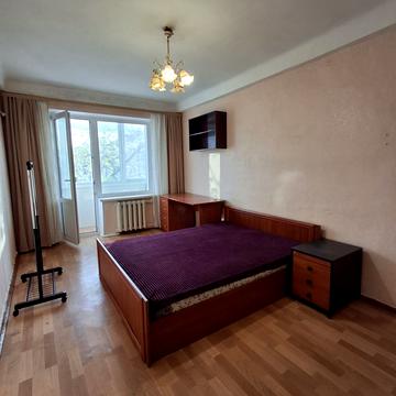 Вінстона Черчилля вул. (Червоноткацька), 22-А