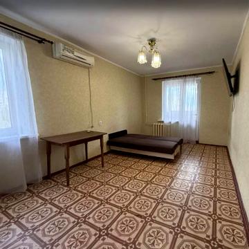 Мануйлівський просп. (Воронцова), 23