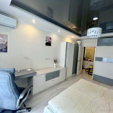 Дениса Рачінського вул. (Комбінатна), 25