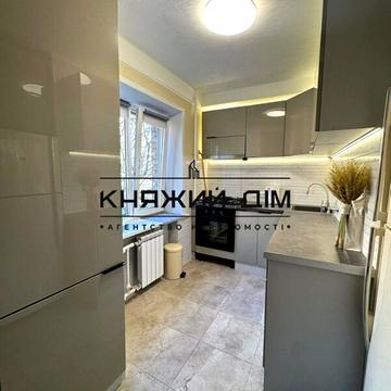 Берестейський просп. (Перемоги), 20