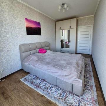 Валеряна Підмогильного вул., 5