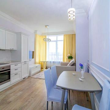 Джона Маккейна вул. (Івана Кудрі), 7