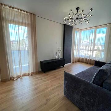 Слави Стецько вул., (Будинок)