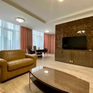 Іоанна Павла II вул. (Патріса Лумумби), 6/1