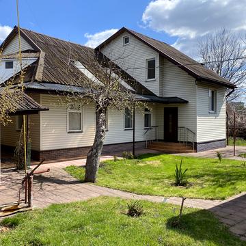 Садова вул.