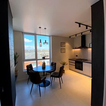 Слави Стецько вул., 4