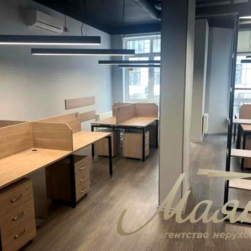 Дегтярна вул., 8