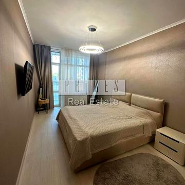 Андрія Верхогляда вул. (Михайла Драгомирова), 16