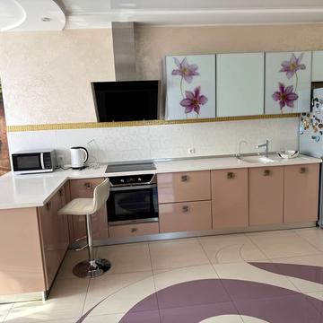 Князя Ярослава Мудрого просп., 32