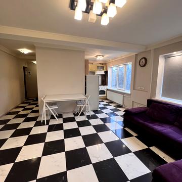 Соломянська вул., 30