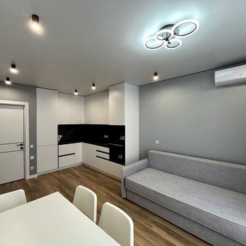 Генерала Грекова вул., 4