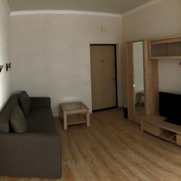 Миколи Міхновського бульв. (Дружби народів), 14-16