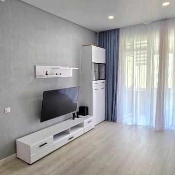 Перлинна вул., 6