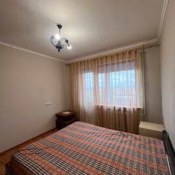 Генерала Безручка вул., 1б