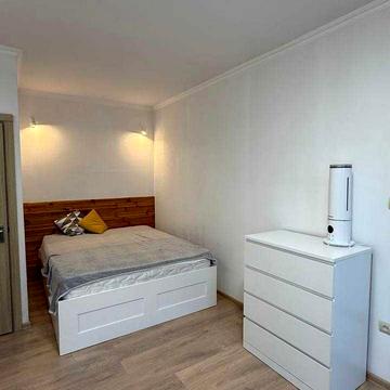 Ярослава Гашека бульв., 20