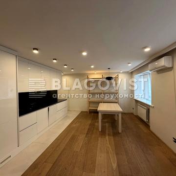 Почайнинська вул., 53/55